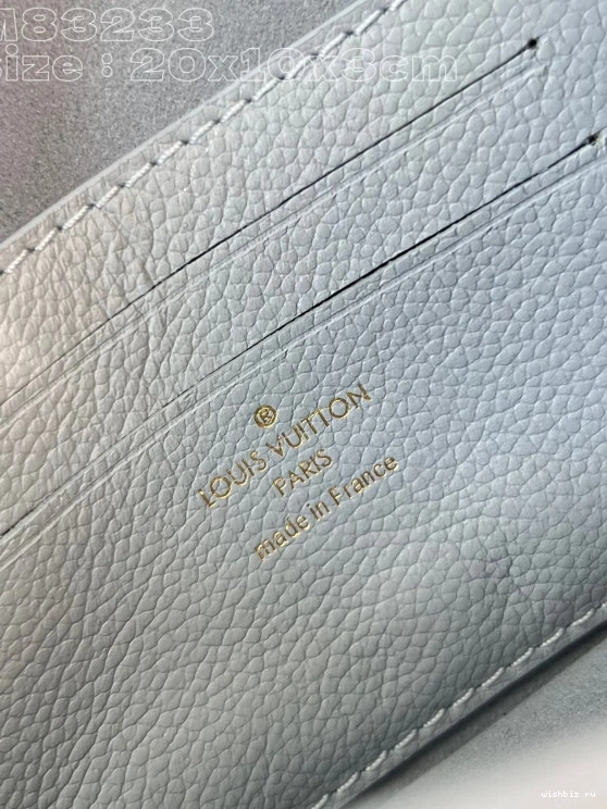 WIS LOUIS Chain Wallet On VUITTON Lily 1110
